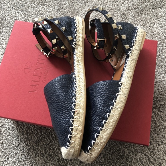 COPY - Valentino Rockstud Espadrilles - Picture 2 of 4